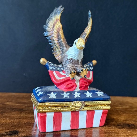 Small American Eagle Trinket Box - Picture 1 of 14